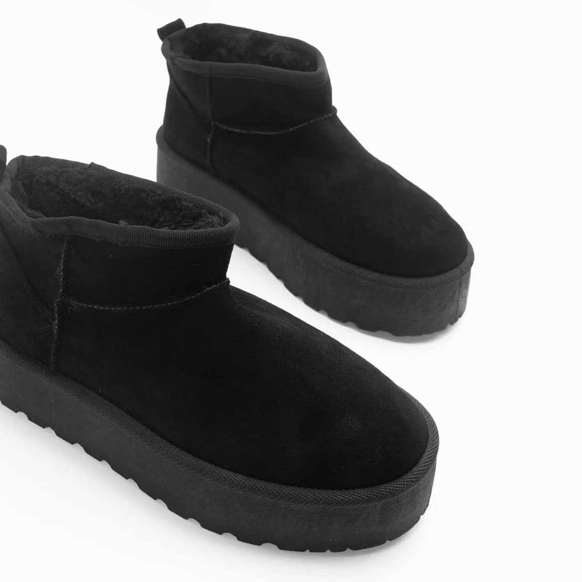 Botas australianas con plataforma y pelo suave mujer color negro