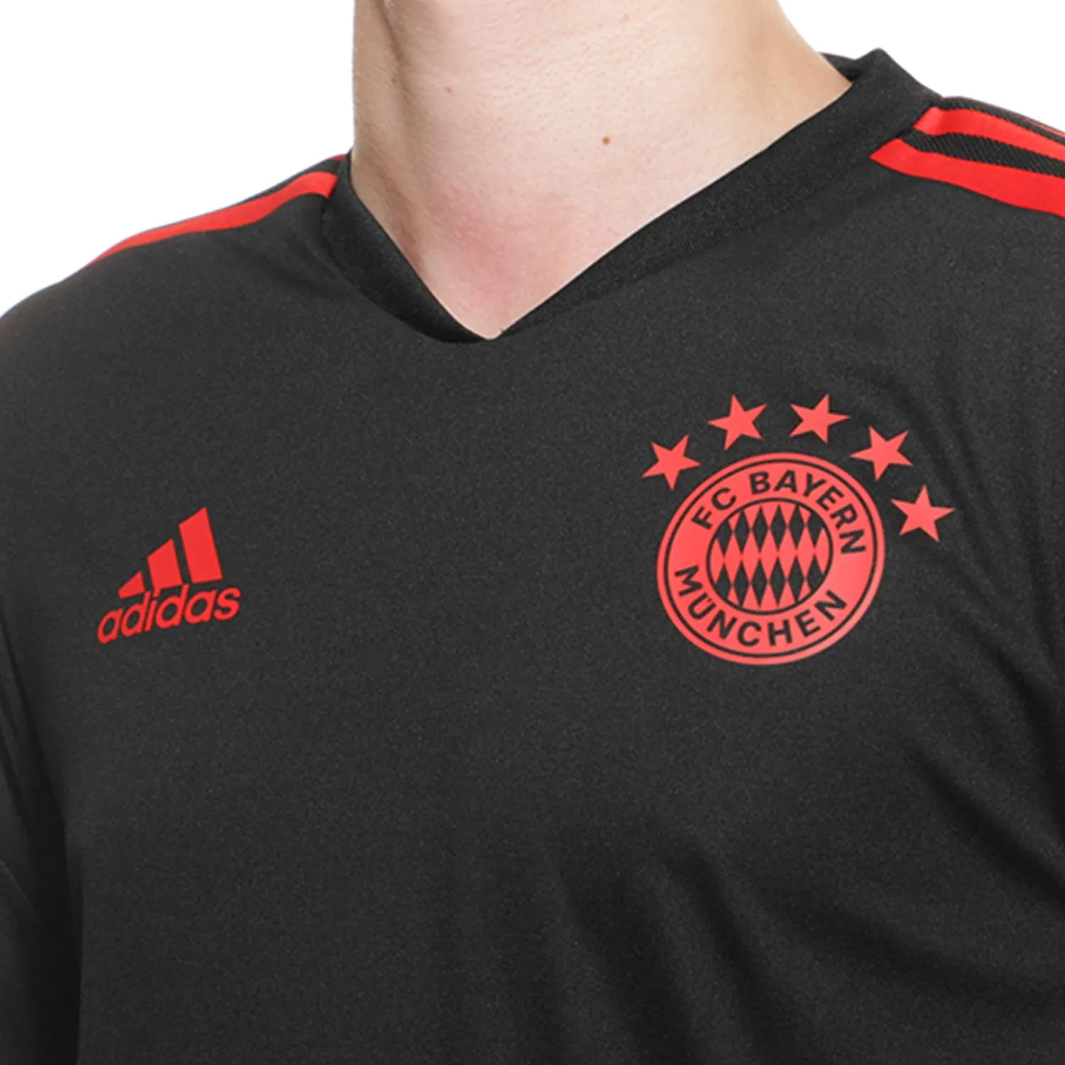 Camiseta adidas Bayern entrenamiento staff