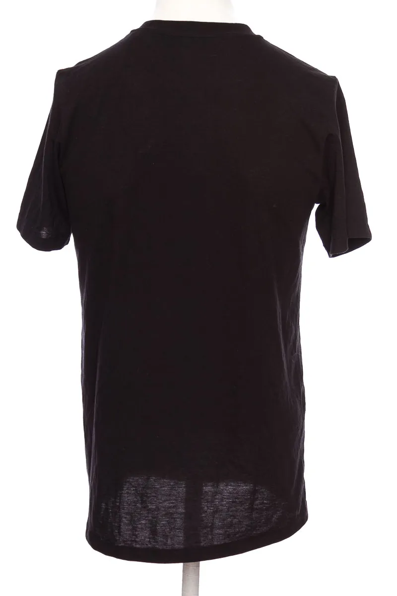 Camiseta color Negro - Closeando