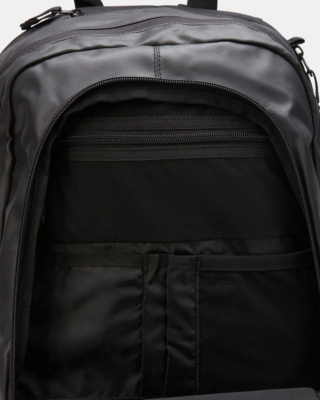 Radar 29l utility backpack