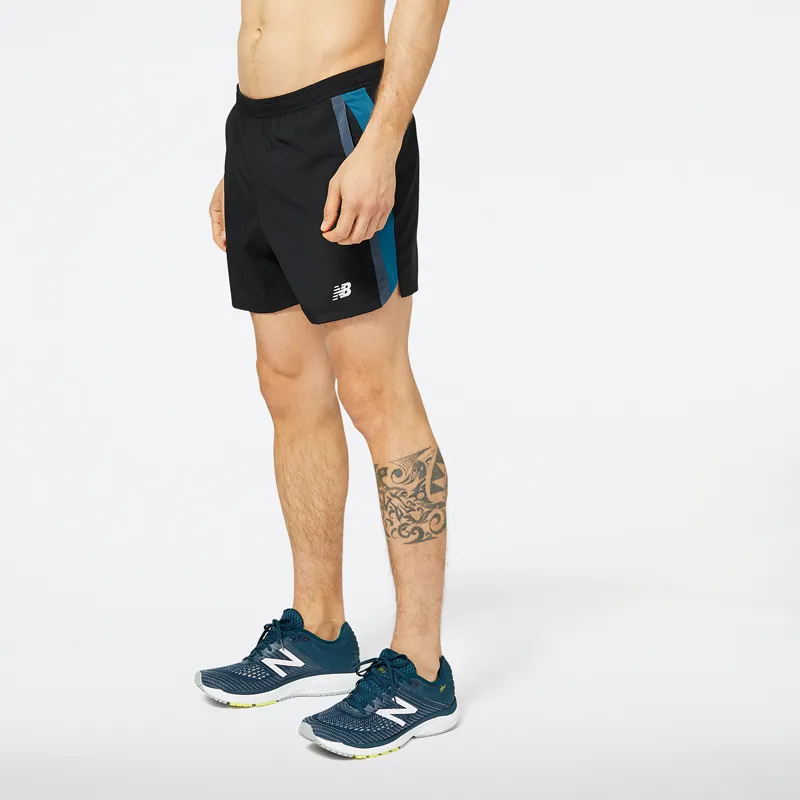 Short Running Hombre New Balance Accelerate 5" Negro