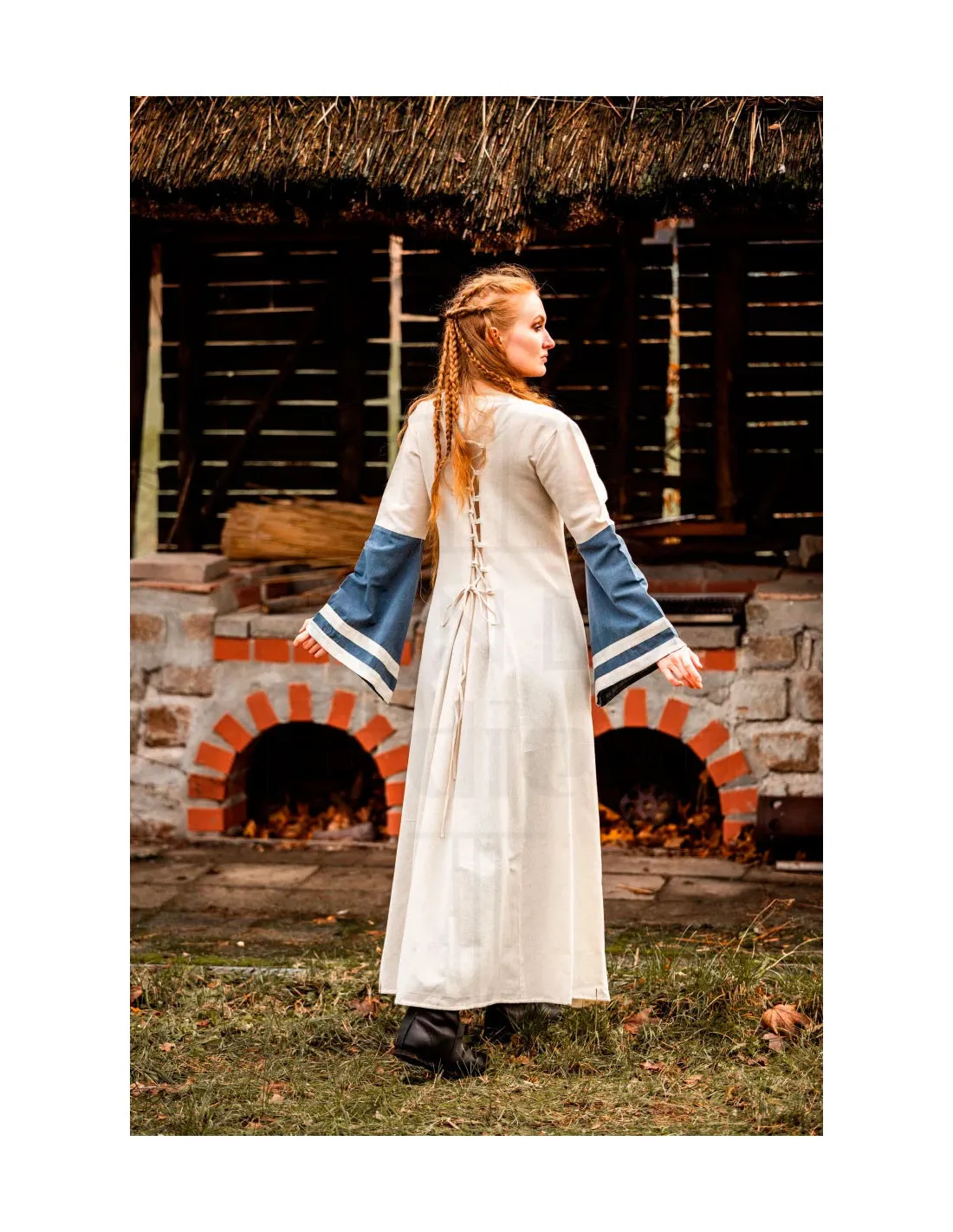 Vestido medieval modelo Dorothea, color natural-azul