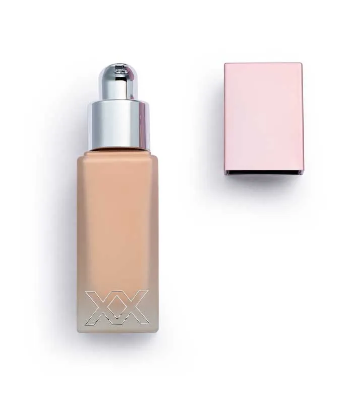 XX Revolution - Base de maquillaje Glow Skin Fauxxdation - FX7.5